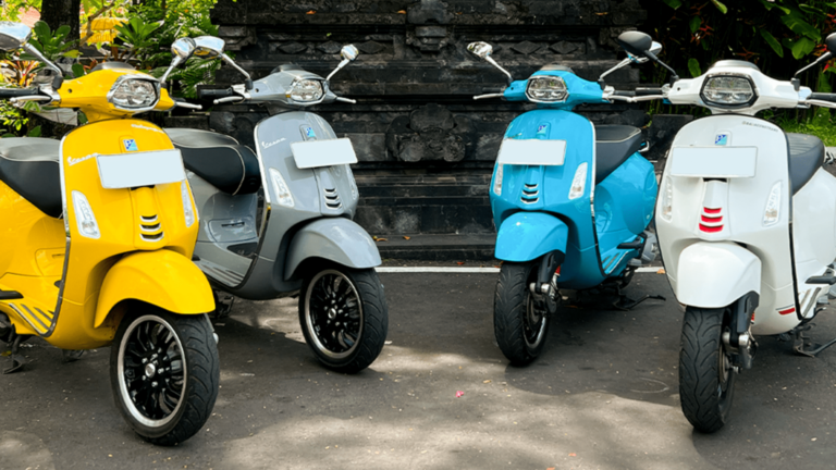 Sewa Vespa Matic Bali | Bali Automatic Vespa rental