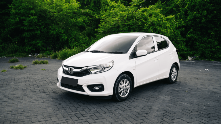 Mobil Paling Irit untuk Wisata | Most Fuel-Efficient Cars for Travel