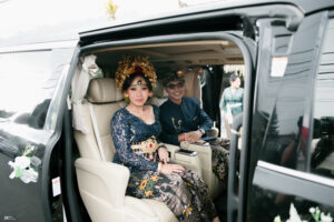 Rent Toyota Alphard Wedding Car in Bali