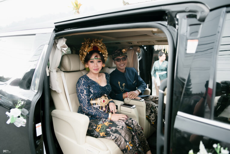 Rent Toyota Alphard Wedding Car in Bali