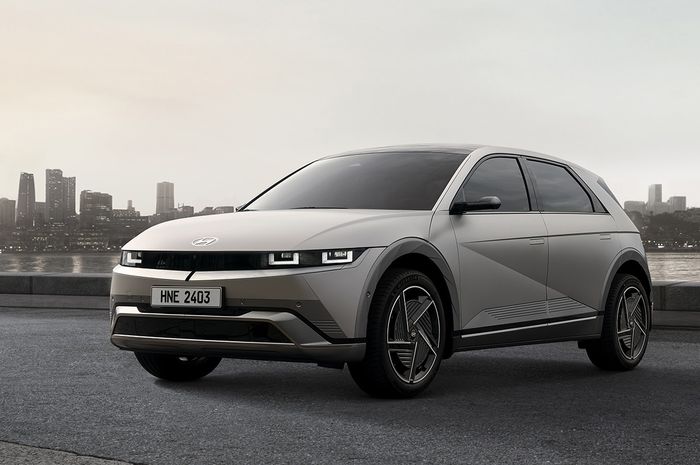 Hyundai (Ioniq 5)