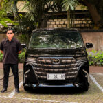 Luxury Alphard Rental in Bali with Professional Chauffeur Service
