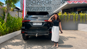 Sewa Mobil Bulanan di Bali: Untung atau Tidak untuk Bisnis & Ekspat?